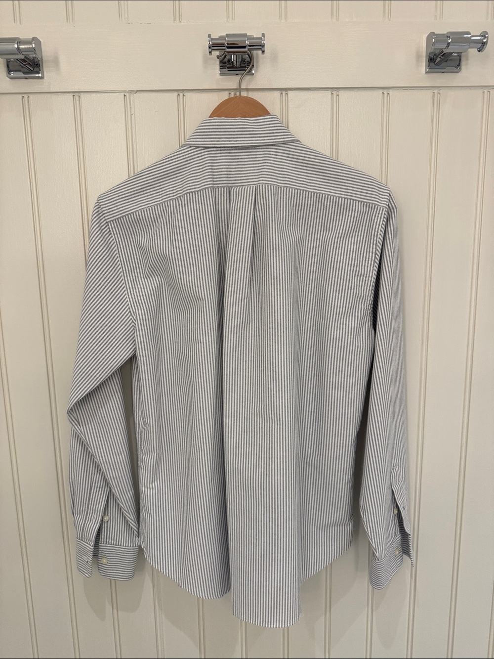Classic and timeless Polo Ralph Lauren black-and-white striped button-down M - Picture 7 of 11